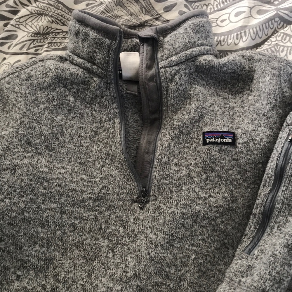 Patagonia pull over